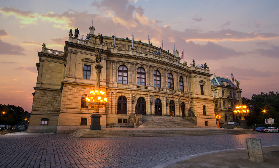 04 Prag, Rudolfinum: